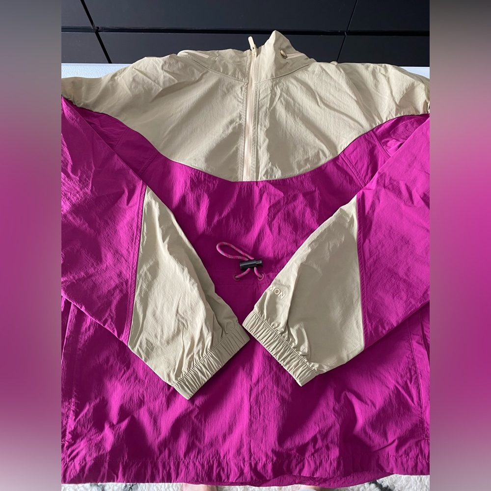 lululemon athletica Cream and Magenta Windbreaker Jacket